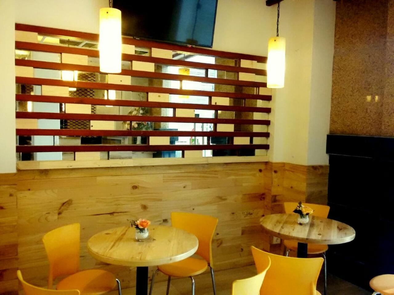 An Hotel Satrio Kuningan Джакарта Екстериор снимка