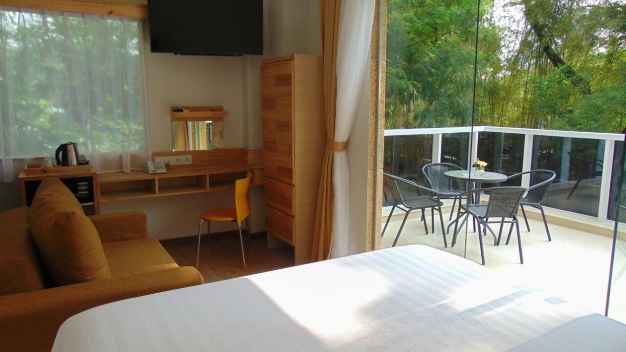 An Hotel Satrio Kuningan Джакарта Екстериор снимка