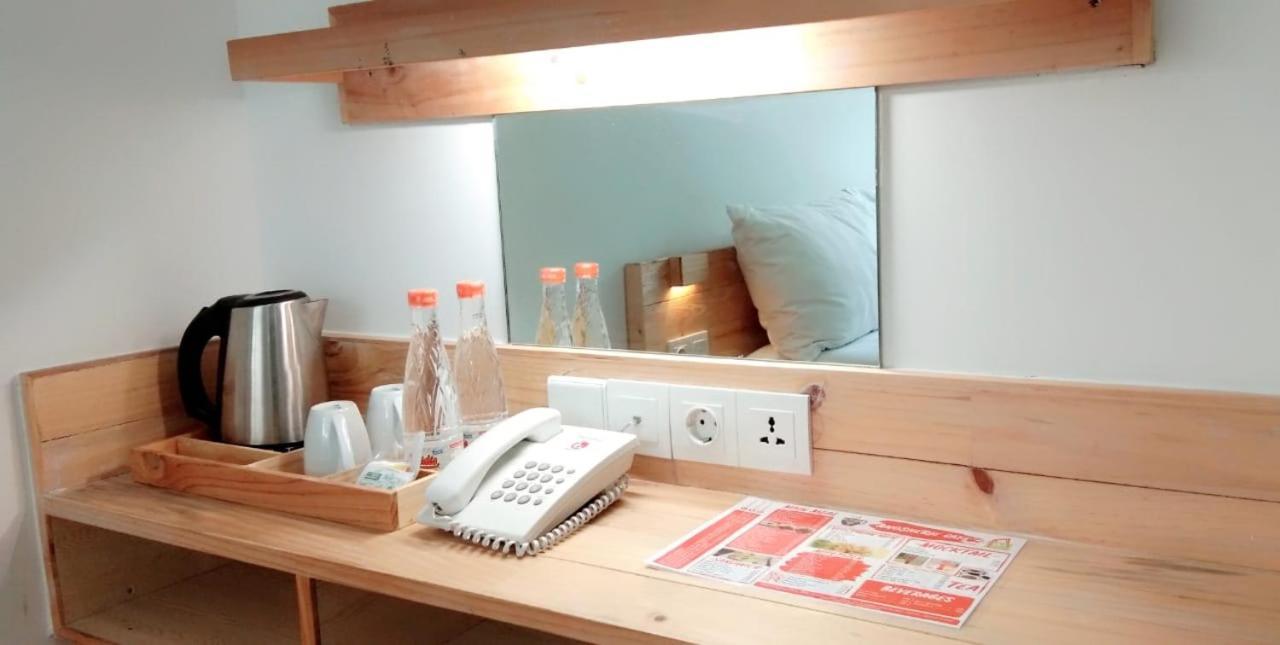 An Hotel Satrio Kuningan Джакарта Екстериор снимка